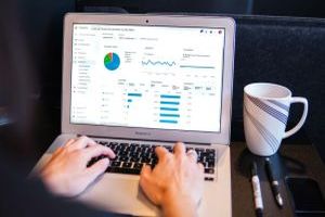 Effiziente Lagerverwaltung: clevere Tipps für E-Commerce-Unternehmen - Bild: Myriam Jessier / Unsplash Effiziente Lagerverwaltung: clevere Tipps für E-Commerce-Unternehmen - Bild: Myriam Jessier / Unsplash